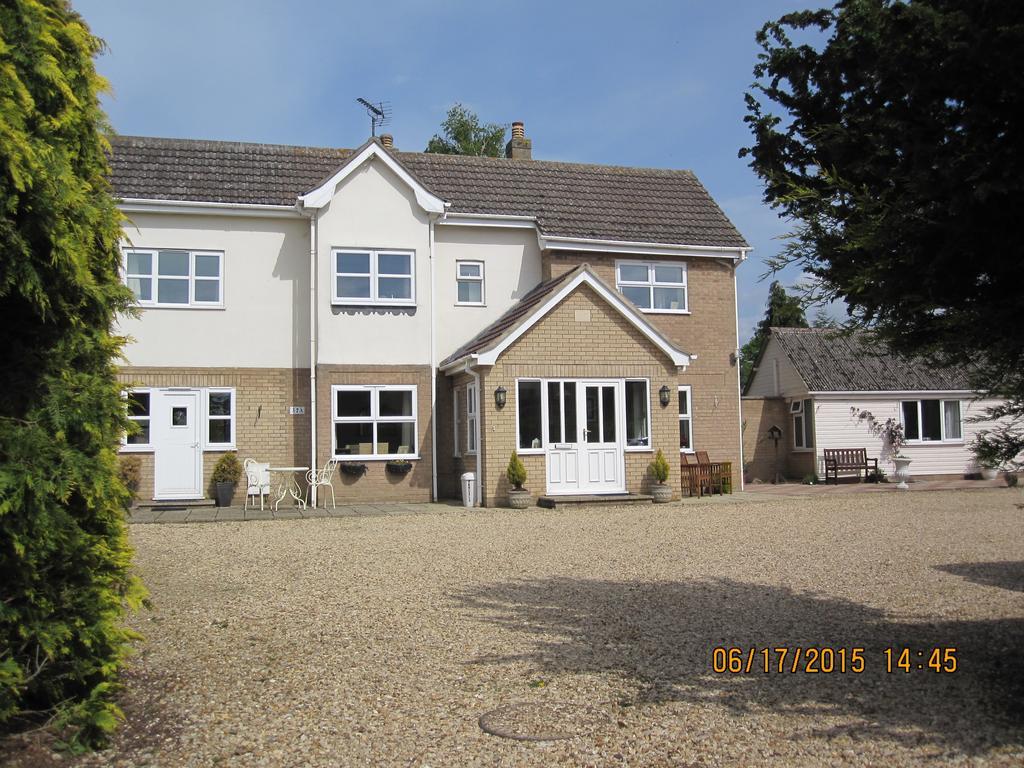 Barn Lodge Peterborough Zewnętrze zdjęcie